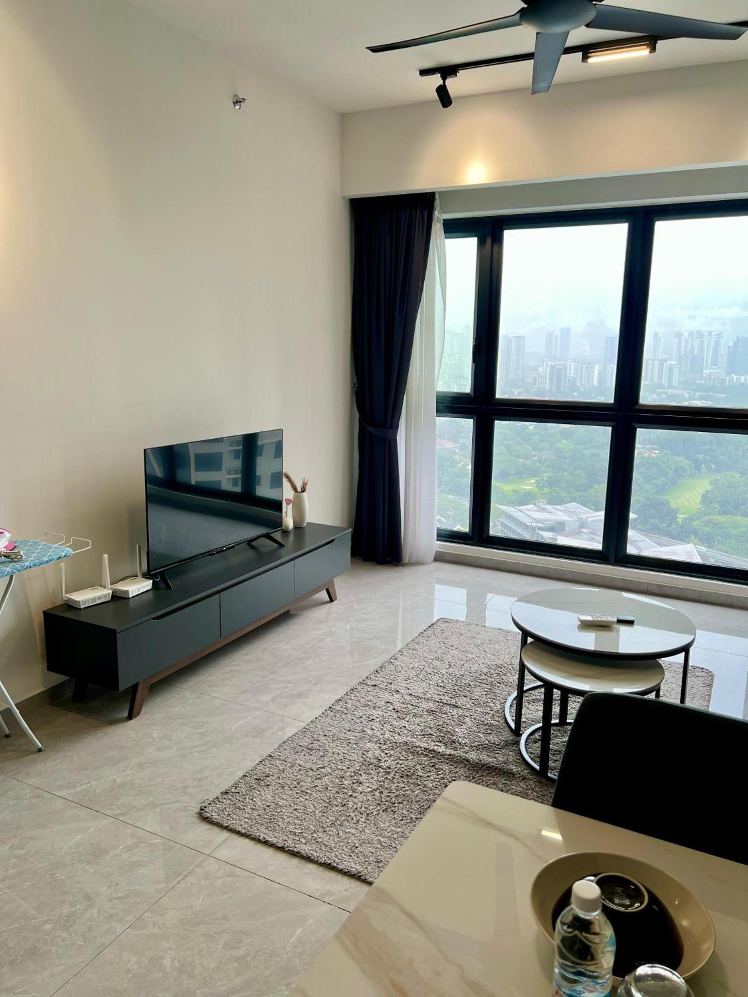 Agile Bukit Bintang By Comfort * Kuala Lumpur